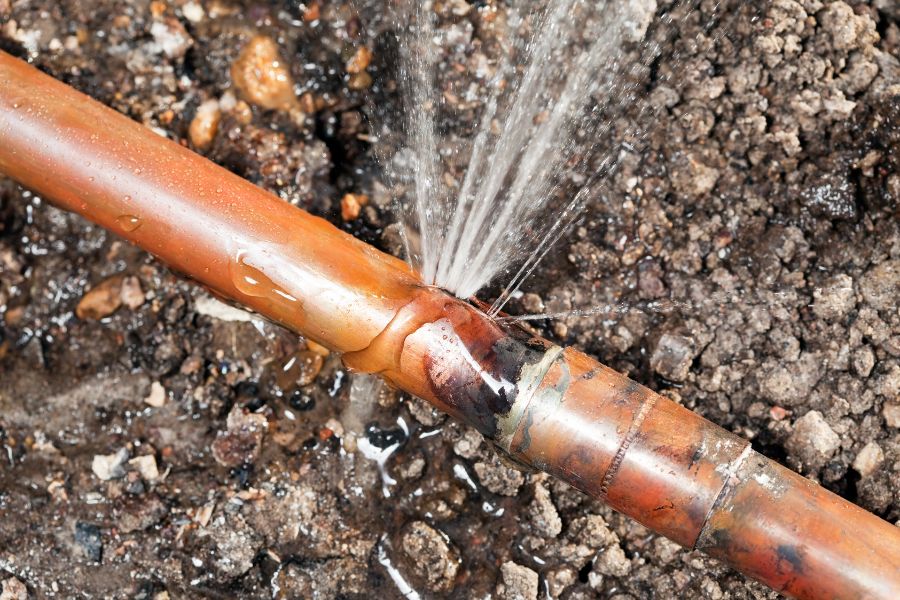 What are the Signs of a Burst Pipe in Need of Repair?